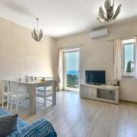 Casa Bellavista Holiday home *
